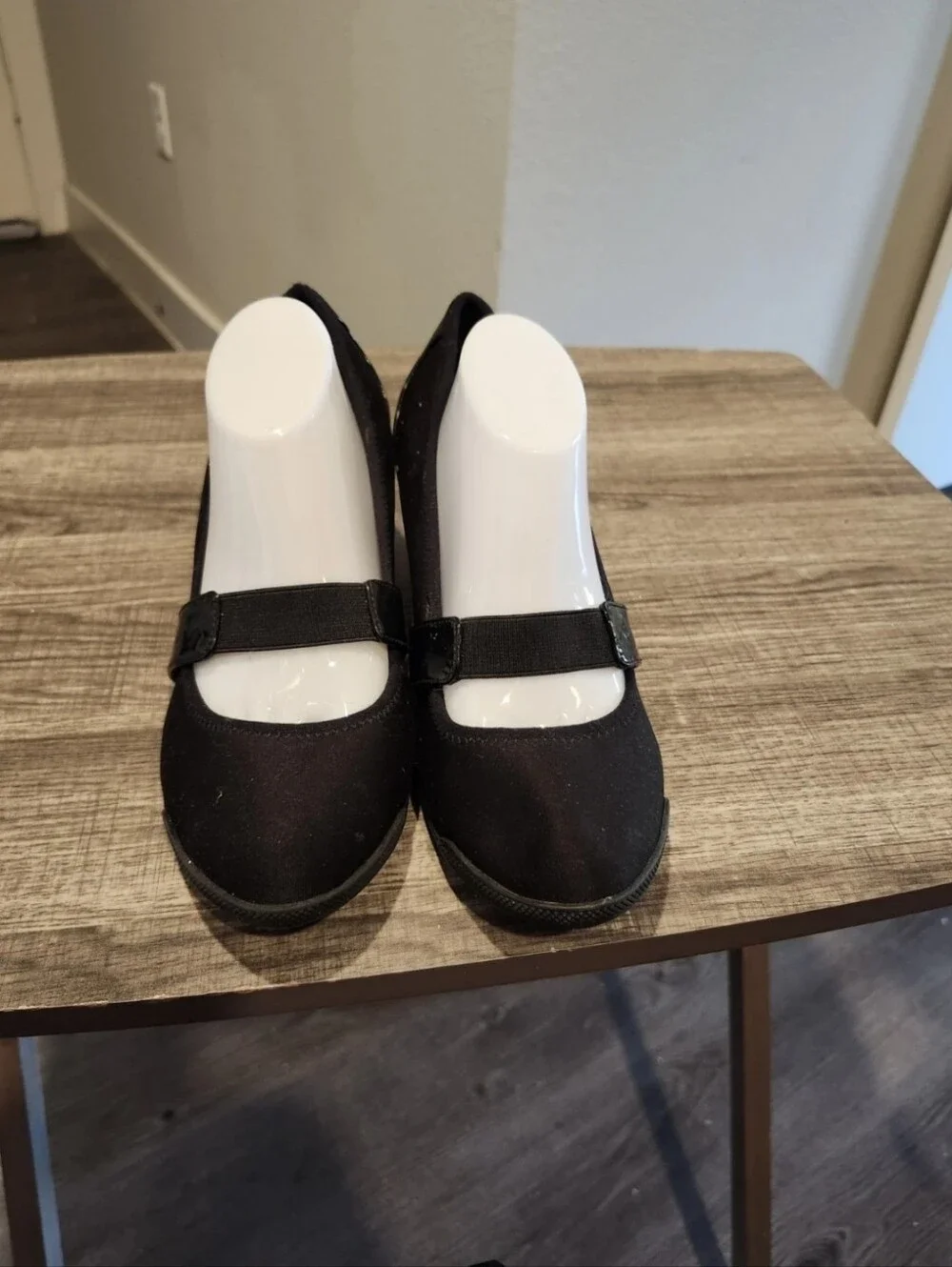 Anne Klein Sport AK7TUTTY Size 7.5